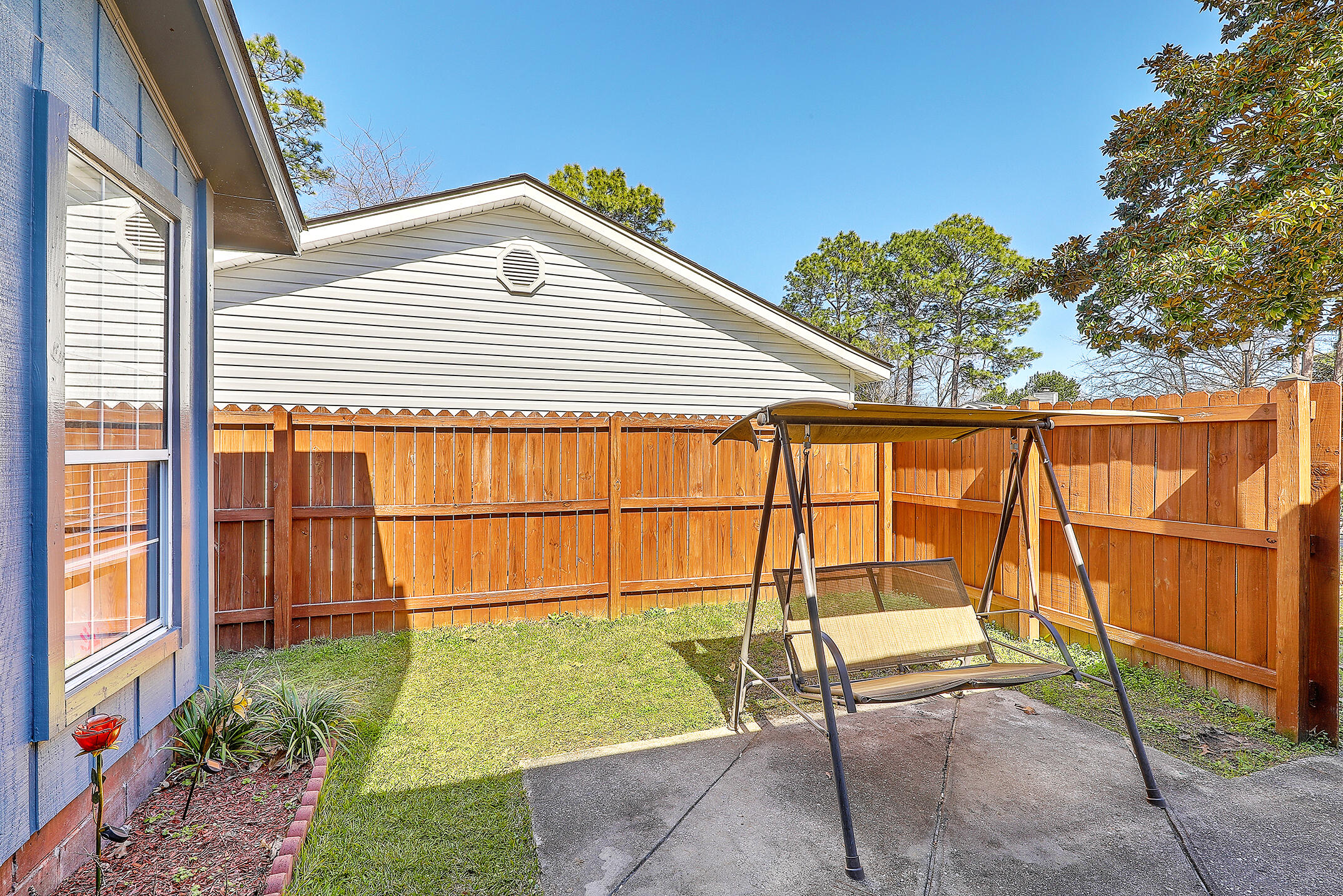 206 Pebble Creek Road Summerville, SC 29486 - Photo 3 of 15 1R3A7298_299_300_301_302_303_304