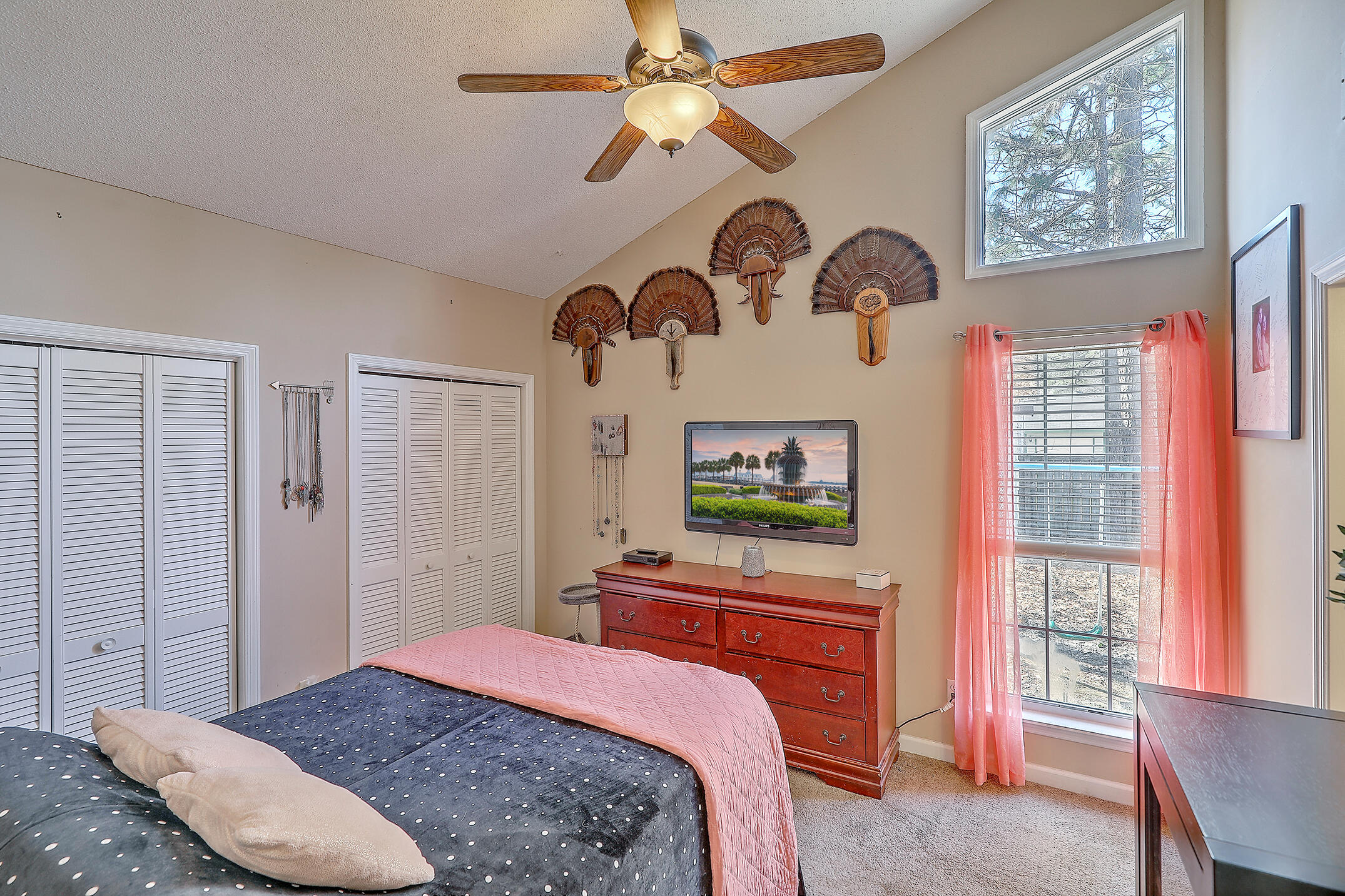 206 Pebble Creek Road Summerville, SC 29486 - Photo 10 of 15 1R3A7382_3_4_5_6_7_8