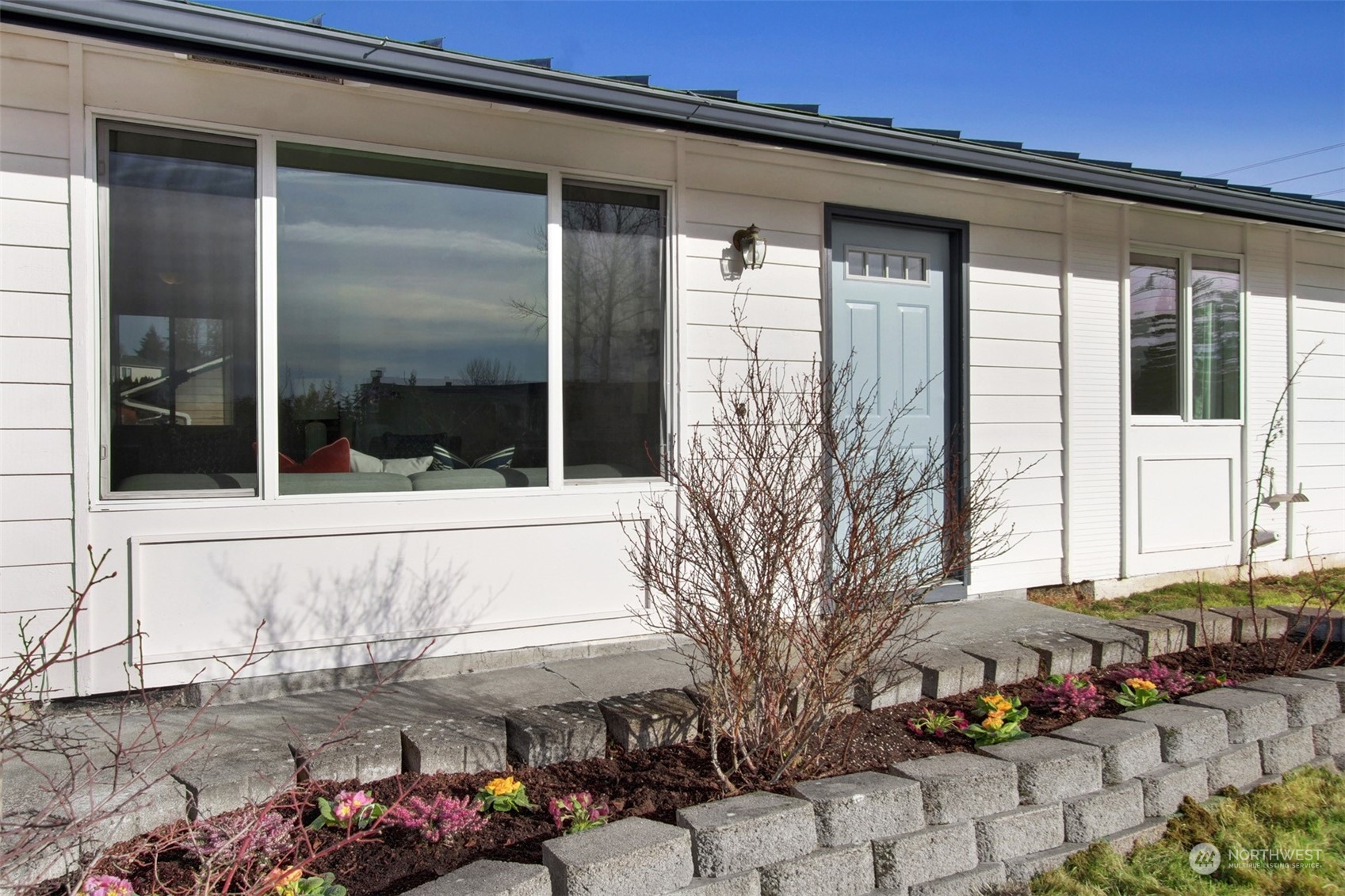 21027 Elberta Road Lynnwood, WA 98036 - Photo 2 of 23 Gallery Image 2