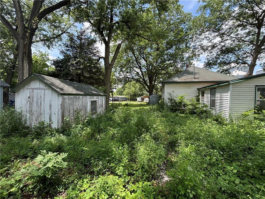 114 Schofield Street Waverly, KS 66871 - Photo 13 of 59