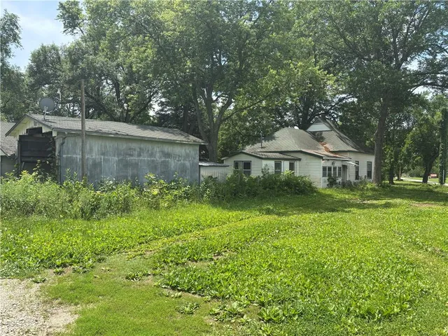 $69,500 | 114 Schofield Street, Waverly, KS 66871