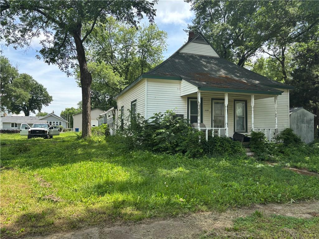 114 Schofield Street Waverly, KS 66871 - Photo 3 of 59
