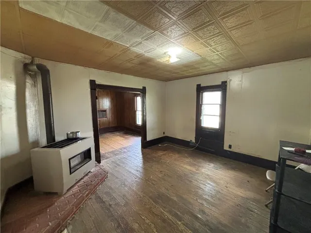 $69,500 | 114 Schofield Street, Waverly, KS 66871