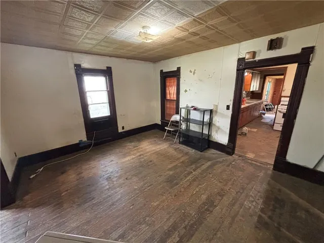 $69,500 | 114 Schofield Street, Waverly, KS 66871