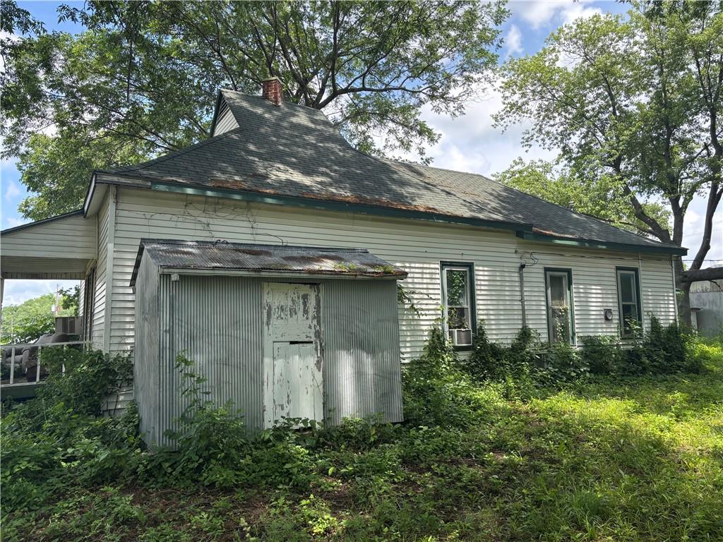 114 Schofield Street Waverly, KS 66871 - Photo 7 of 59