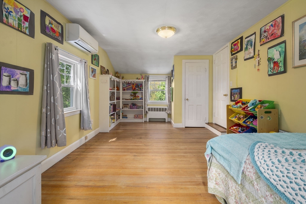 12 Maple Road Melrose, MA 02176 - Photo 15 of 29 Gallery Image 15