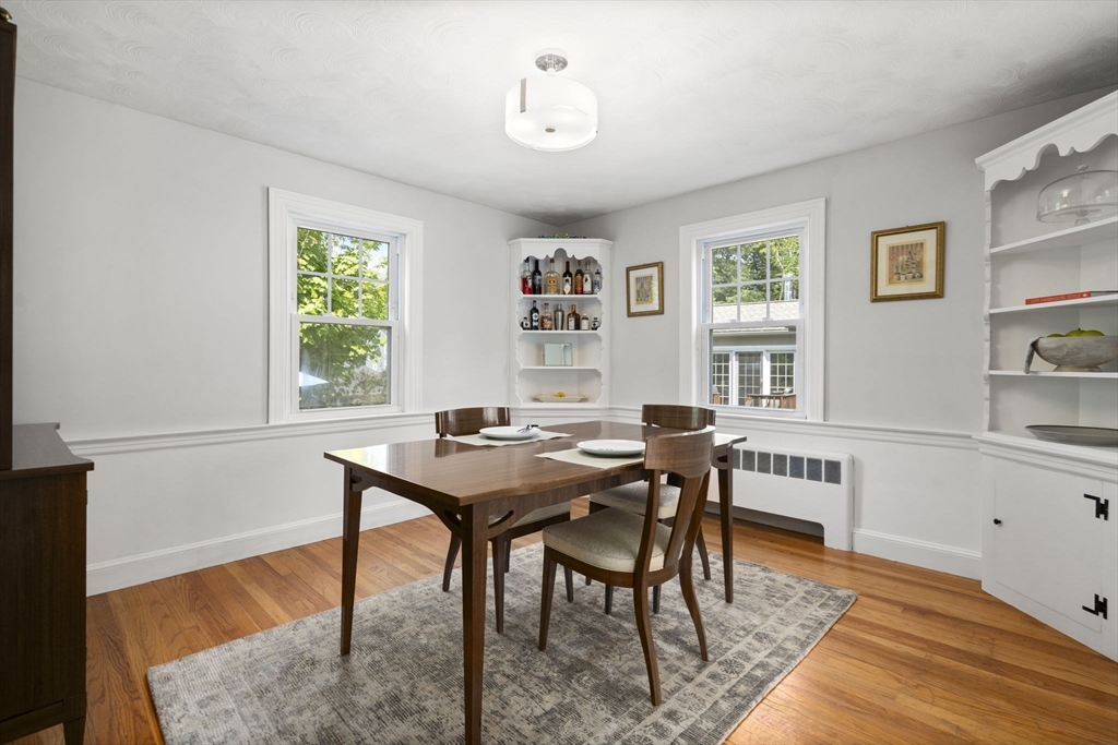 12 Maple Road Melrose, MA 02176 - Photo 7 of 29 Gallery Image 7