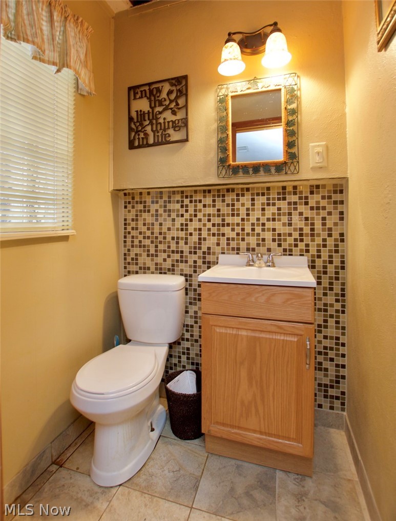 2055 Wyndham Road Akron, OH 44313 - Photo 13 of 32 Gallery Image 13