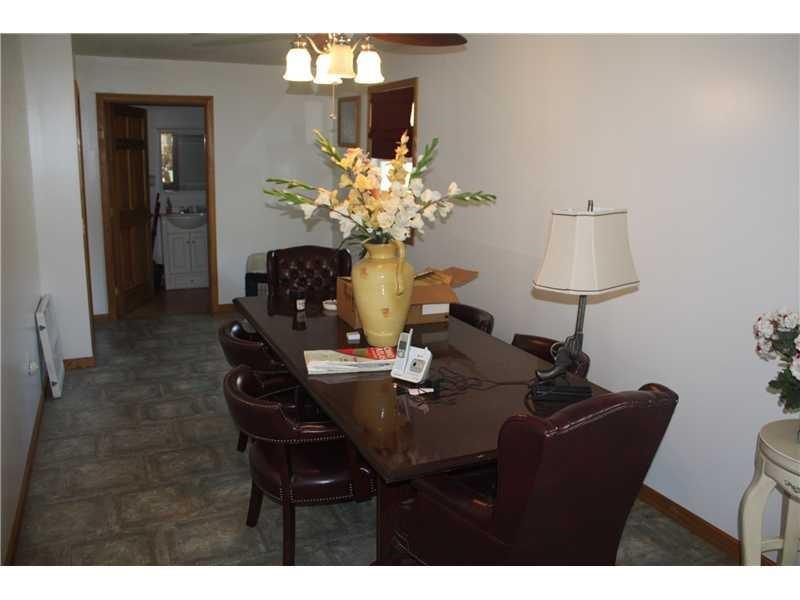 669 Deep Valley Road Aleppo, PA 15310 - Photo 13 of 17