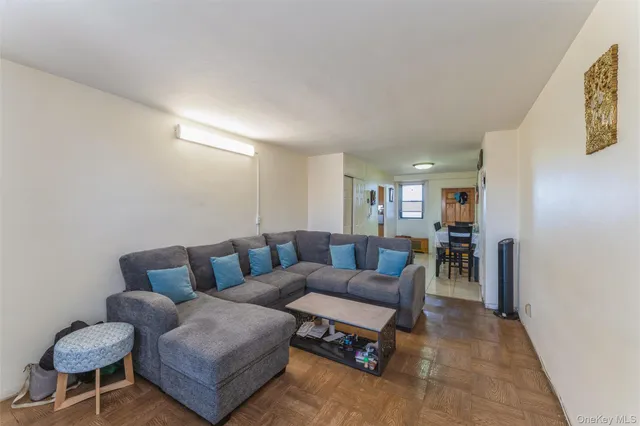 $425,000 | 61-15 98th Street, Unit 16H | Rego Park