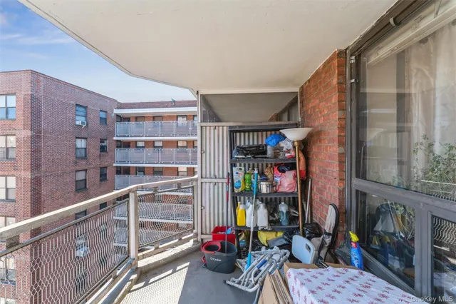 $425,000 | 61-15 98th Street, Unit 16H | Rego Park