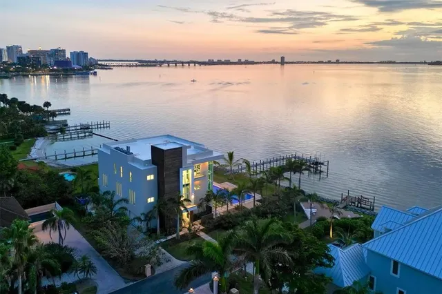 $39,500 | 1000 Tocobaga Lane, Sarasota, FL 34236