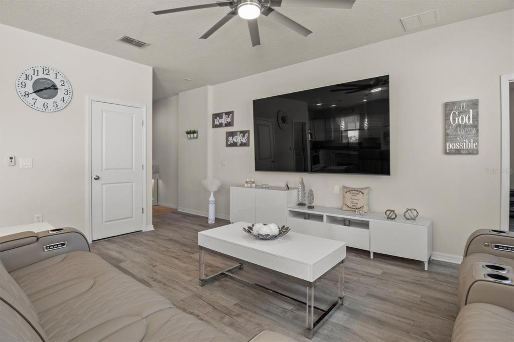 8846 Conway Road Polk City, FL 33868 - Photo 7 of 26