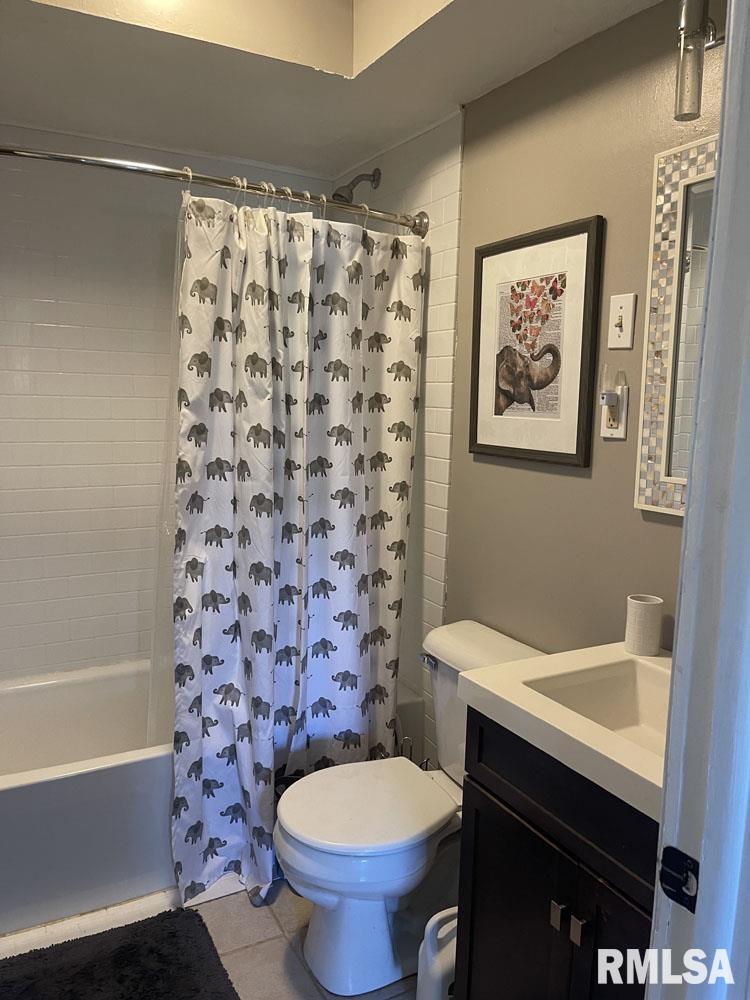 5124 West Pfeiffer Road Bartonville, IL 61607 - Photo 13 of 23 Gallery Image 13