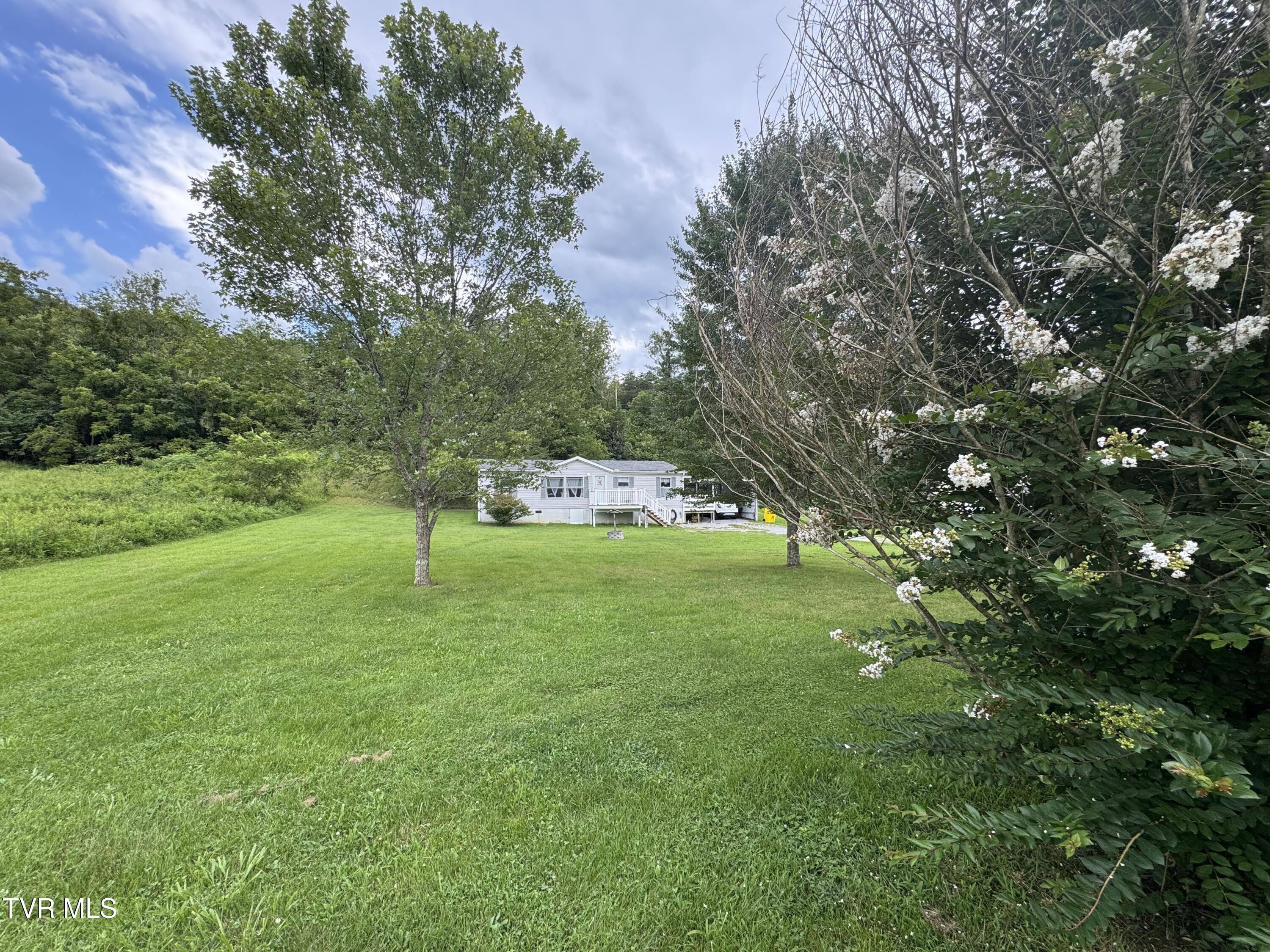 3675 Glen Alpine Road Kingsport, TN 37660 - Photo 23 of 32 IMG_5138