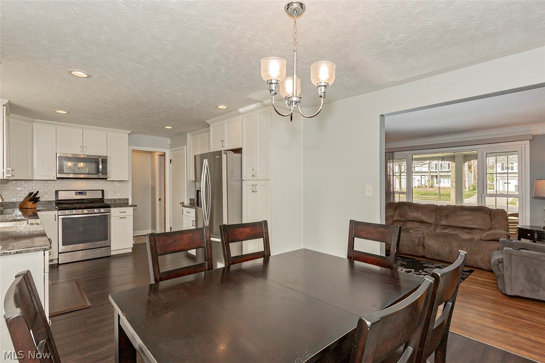 1107 Brainard Road Lyndhurst, OH 44124 - Photo 17 of 35