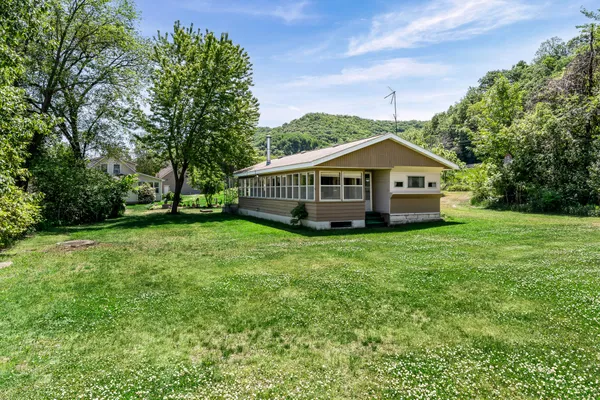$225,000 | 25066 Gull Lane, Winona, MN 55987
