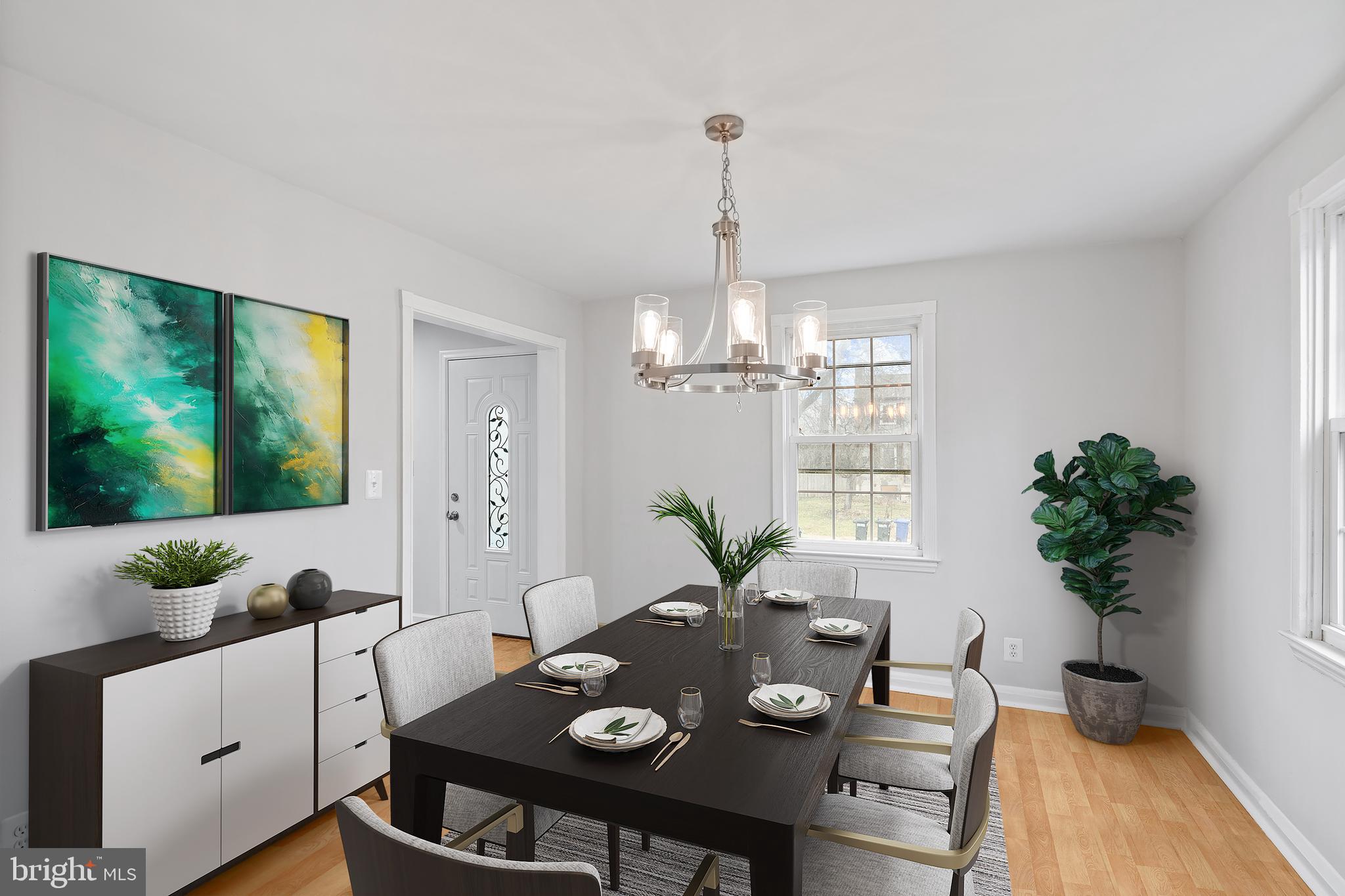 7028 Deerfield Road Baltimore, MD 21208 - Photo 10 of 27 Dining Room