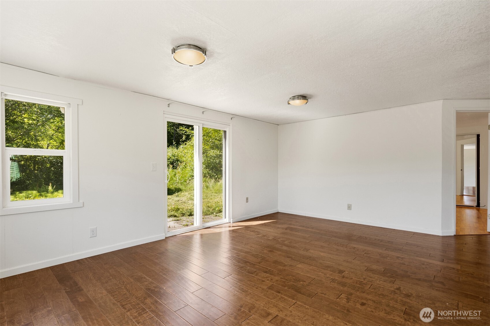 23516 20th Avenue West Bothell, WA 98021 - Photo 20 of 39