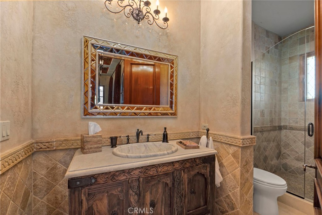 4 Yellow Brick Road Rancho Palos Verdes, CA 90275 - Photo 33 of 40 First Level Full Bathroom