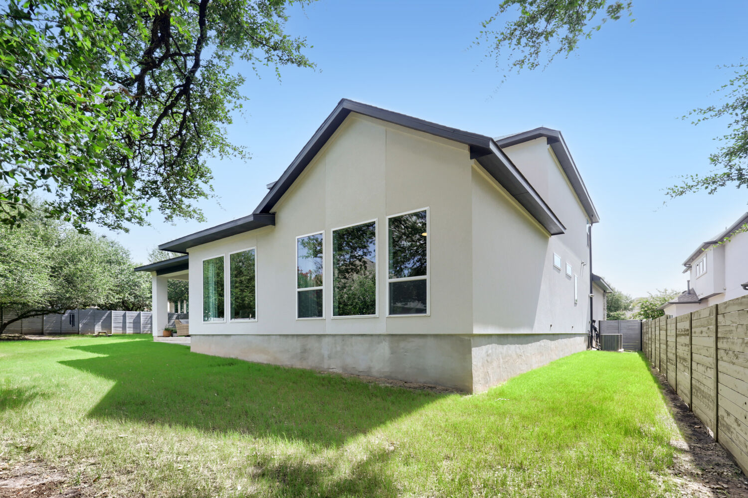 145 Eagle Pass Trail Georgetown, TX 78628 - Photo 33 of 37