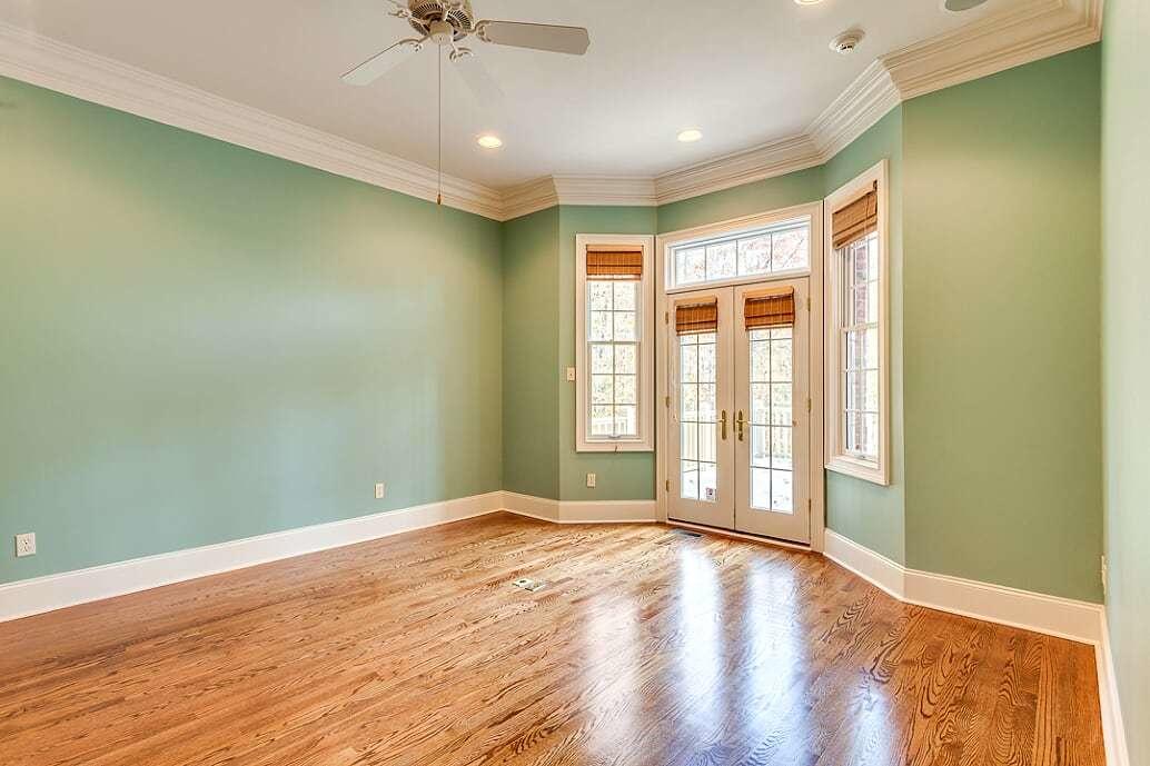 507 Smith Road Knoxville, TN 37934 - Photo 21 of 40 MAIN LEVEL BEDROOM