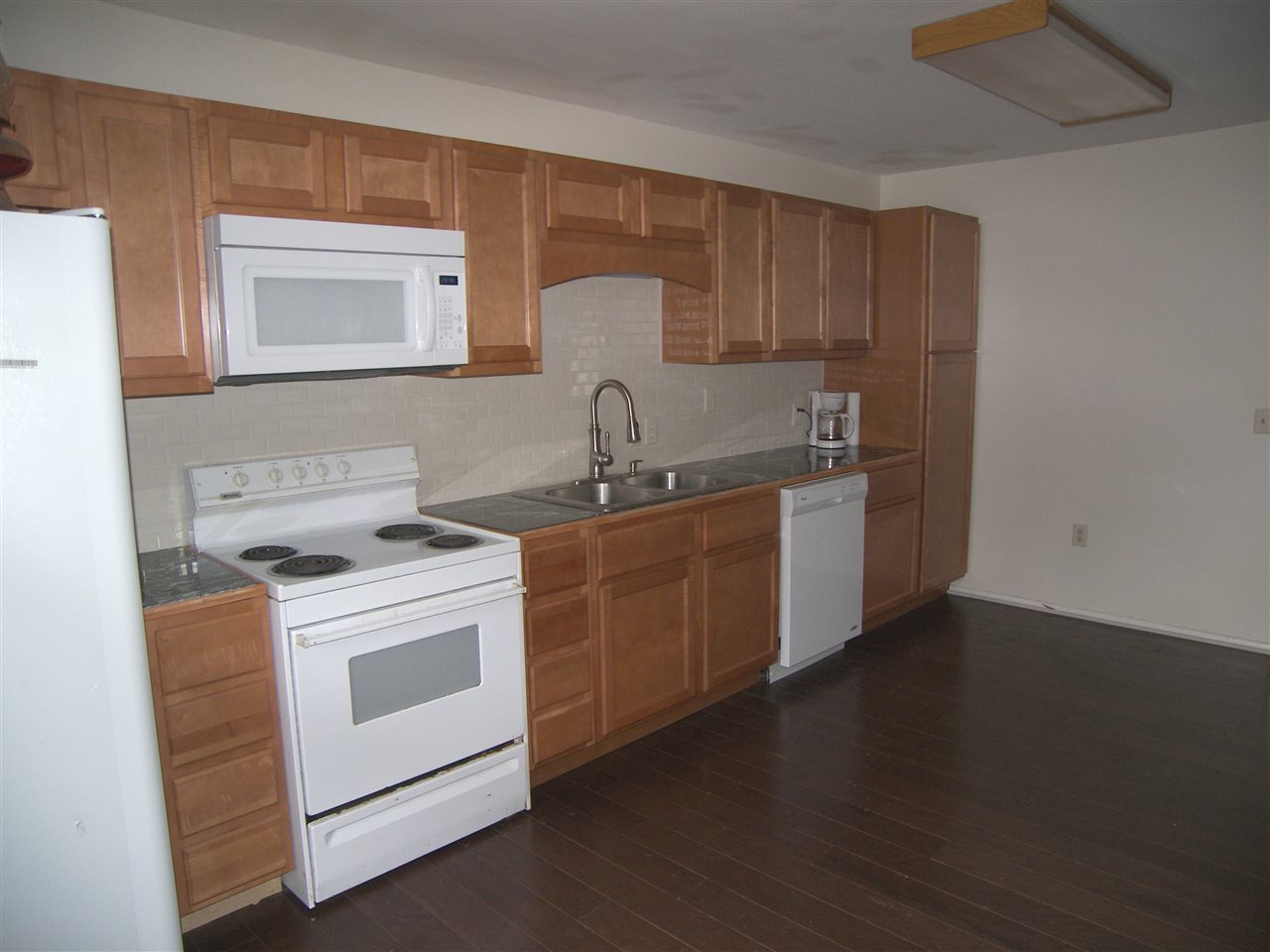 2702 Patterson Road Warsaw, IN 46582 - Photo 16 of 33 Gallery Image 16