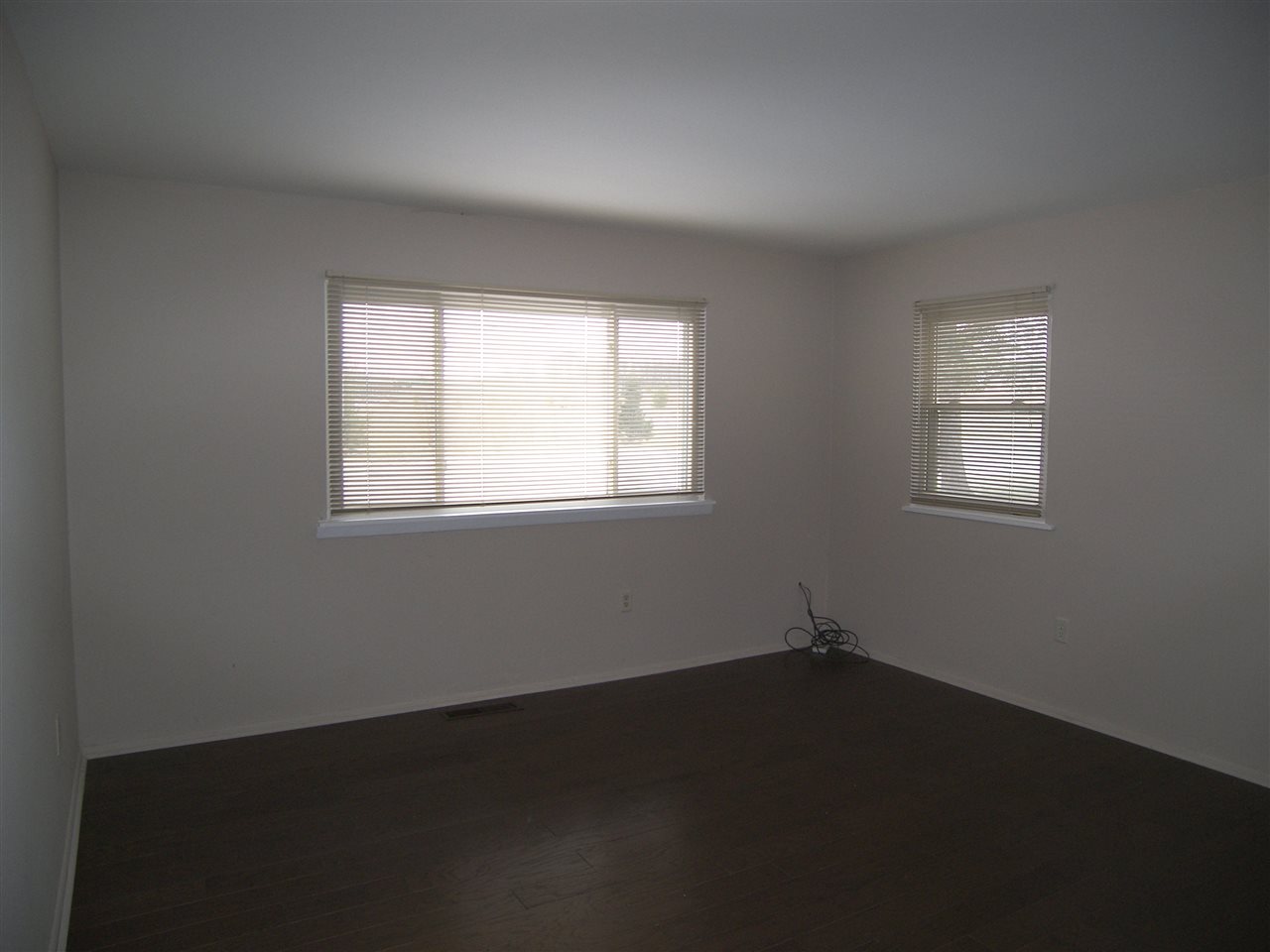 2702 Patterson Road Warsaw, IN 46582 - Photo 9 of 33 Gallery Image 9