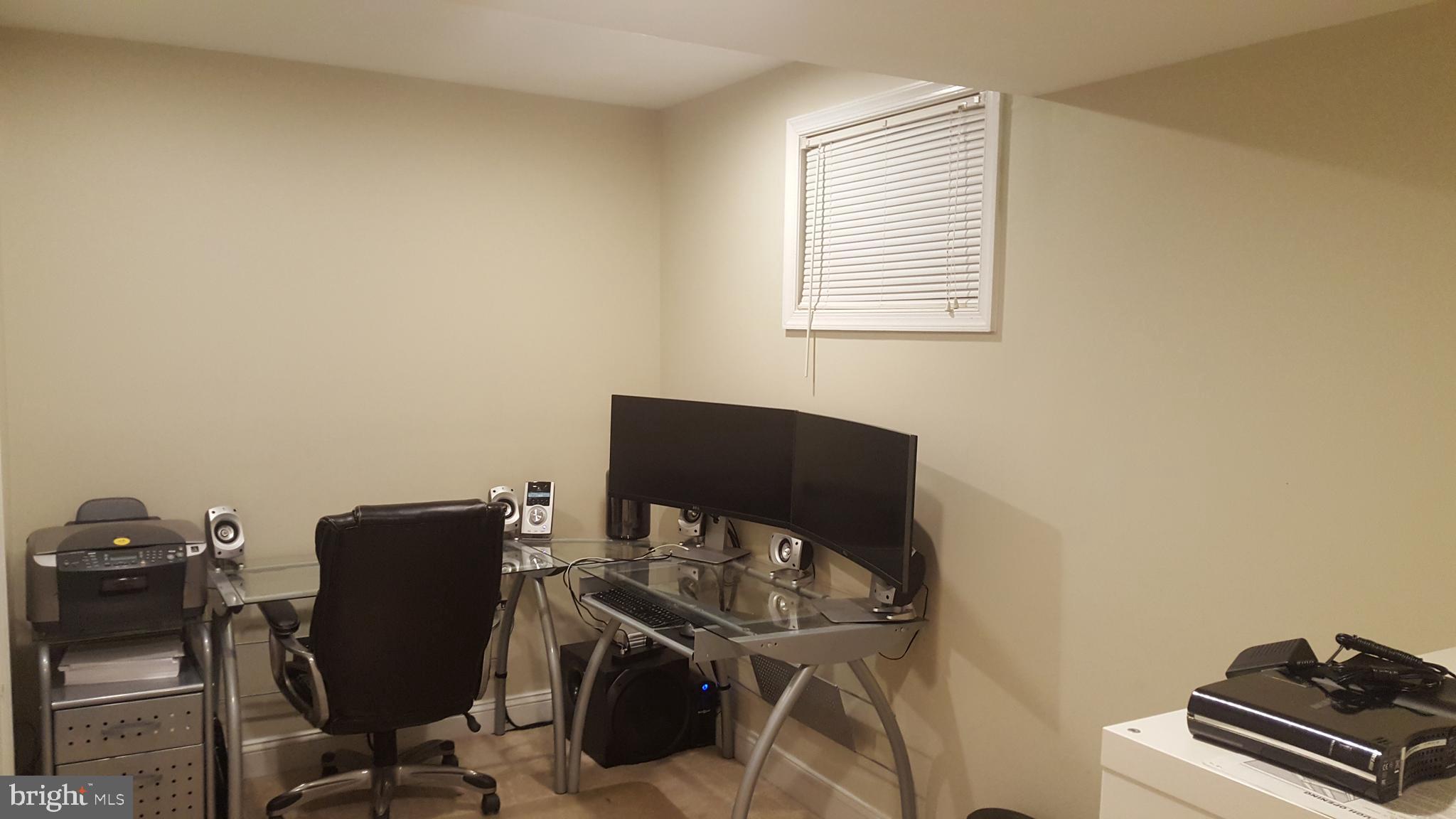 622 Cannon Road Silver Spring, MD 20904 - Photo 21 of 31 Den in the basement with recessed light
