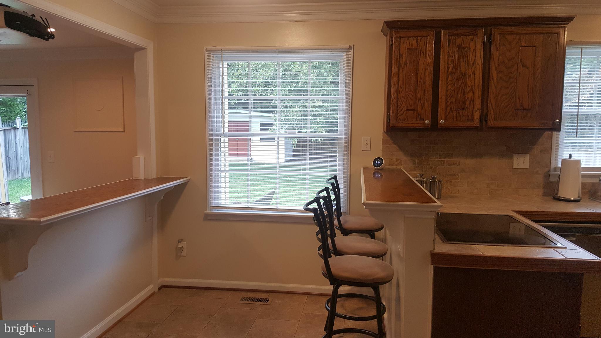 622 Cannon Road Silver Spring, MD 20904 - Photo 10 of 31 Kitchen with space for eating area