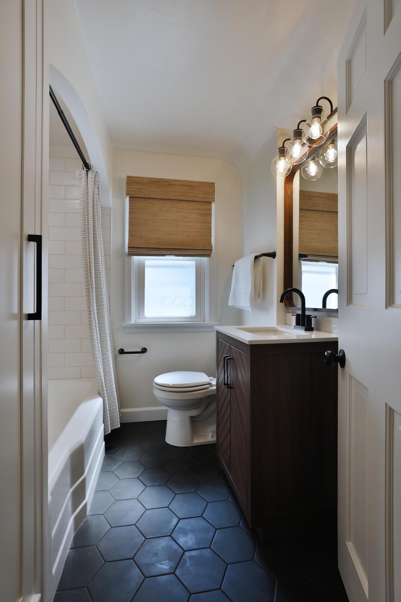 475 Garden Road Columbus, OH 43214 - Photo 52 of 67 475-Garden-36