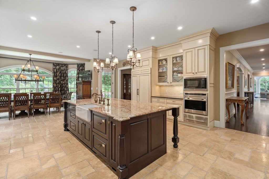 33 Skating Pond Road Weston, MA 02493 - Photo 11 of 39