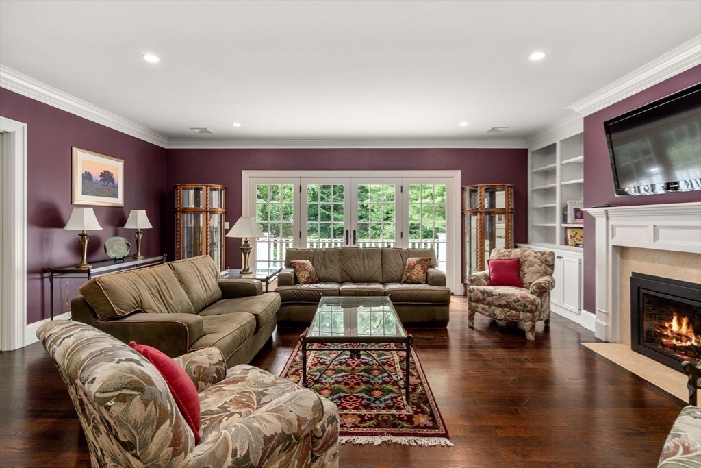 33 Skating Pond Road Weston, MA 02493 - Photo 23 of 39