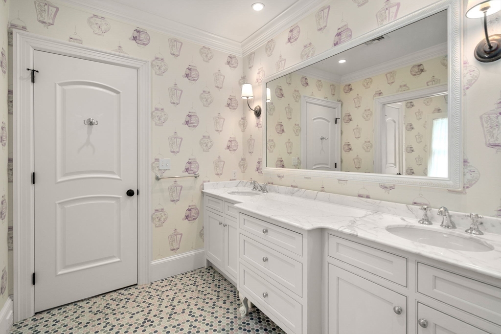 33 Skating Pond Road Weston, MA 02493 - Photo 24 of 39