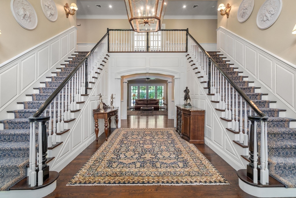 33 Skating Pond Road Weston, MA 02493 - Photo 8 of 39