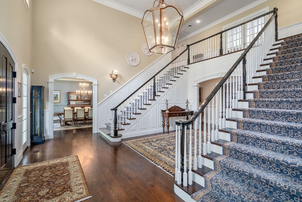 33 Skating Pond Road Weston, MA 02493 - Photo 9 of 39