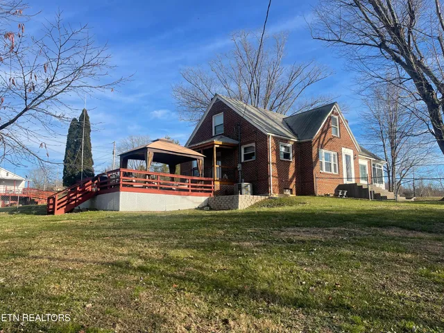 $269,900 | 105 Franklin Avenue, Harrogate, TN 37752