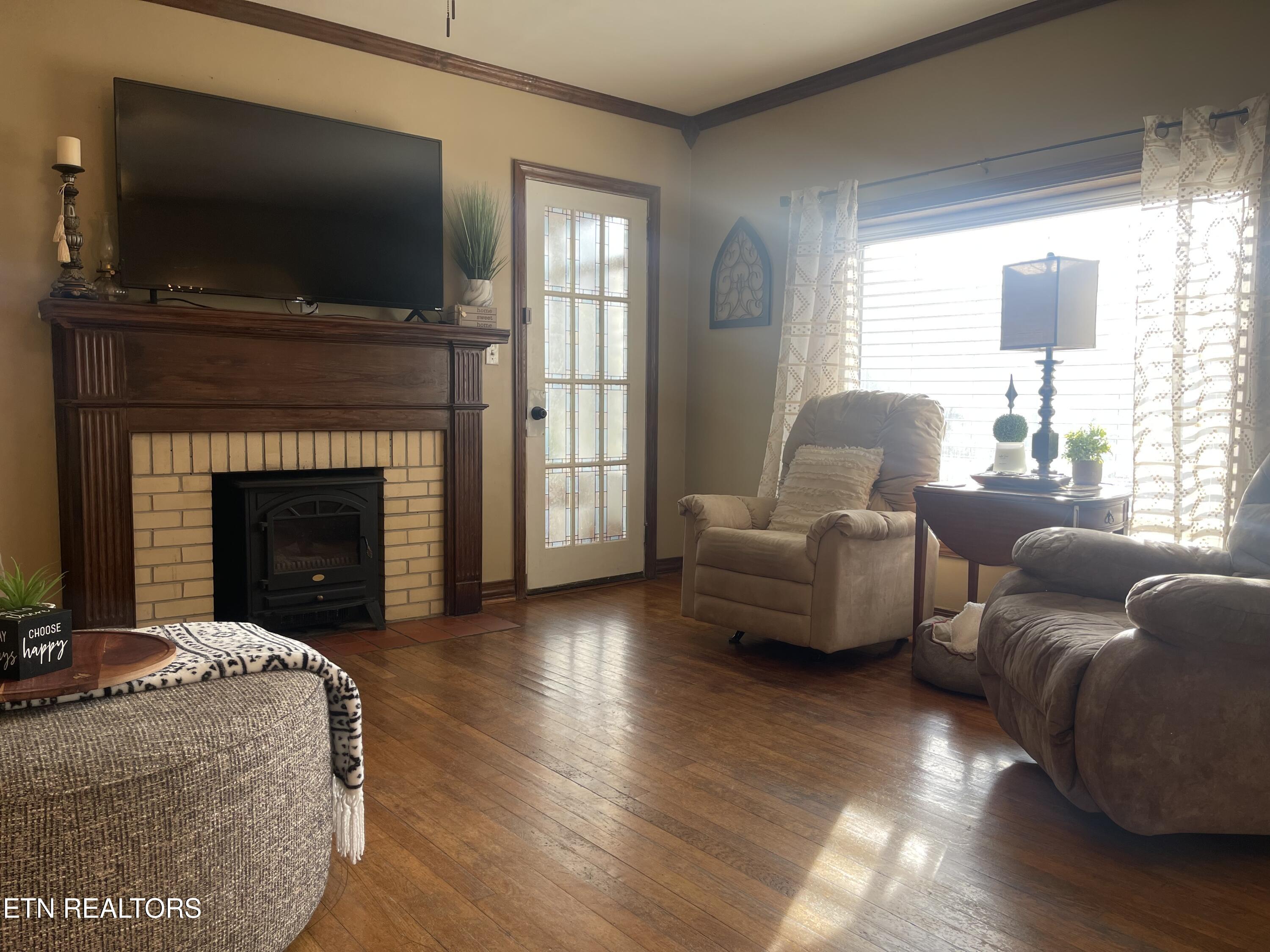 105 Franklin Avenue Harrogate, TN 37752 - Photo 14 of 41 IMG_4369