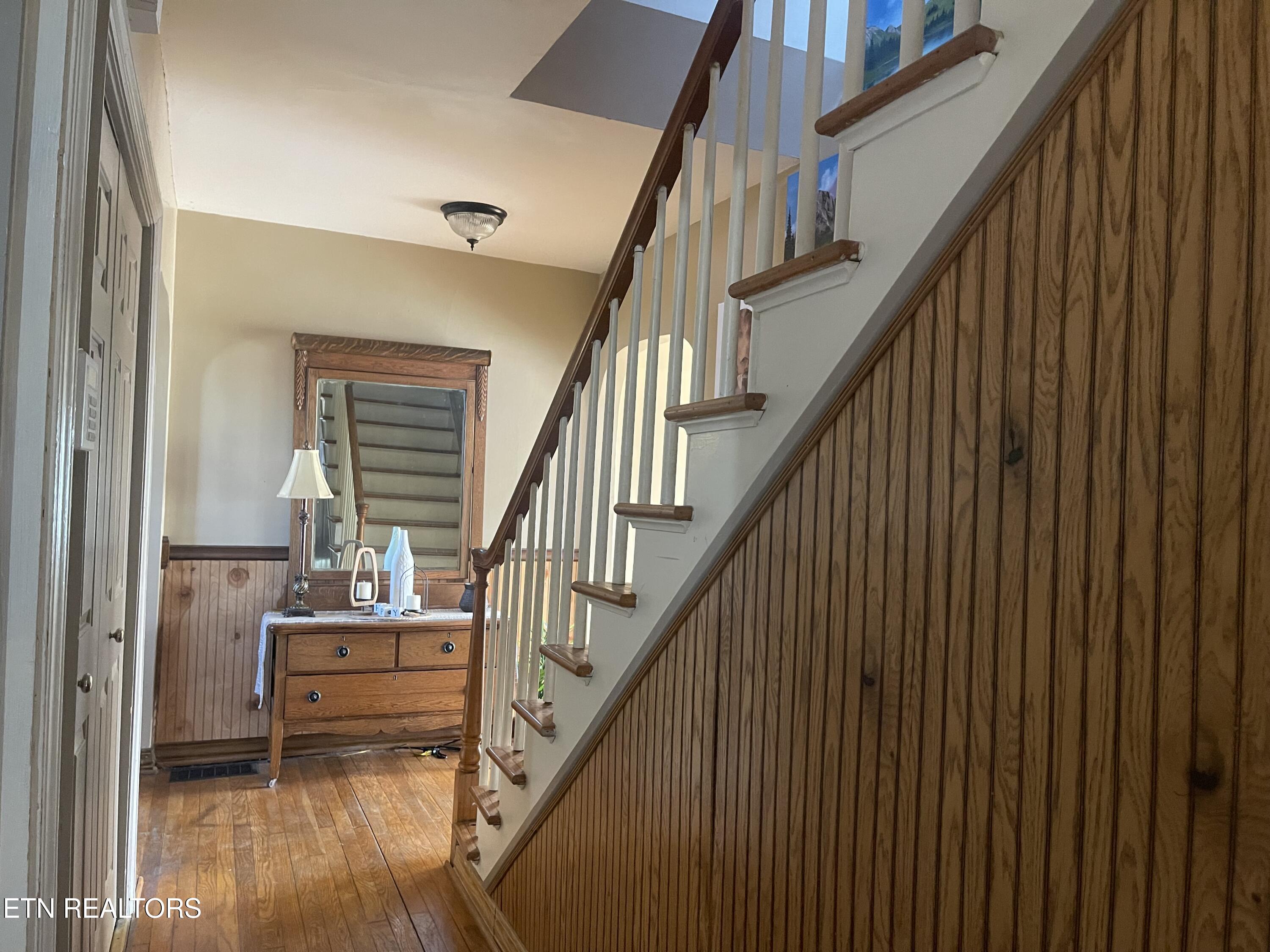 105 Franklin Avenue Harrogate, TN 37752 - Photo 21 of 41 IMG_4376