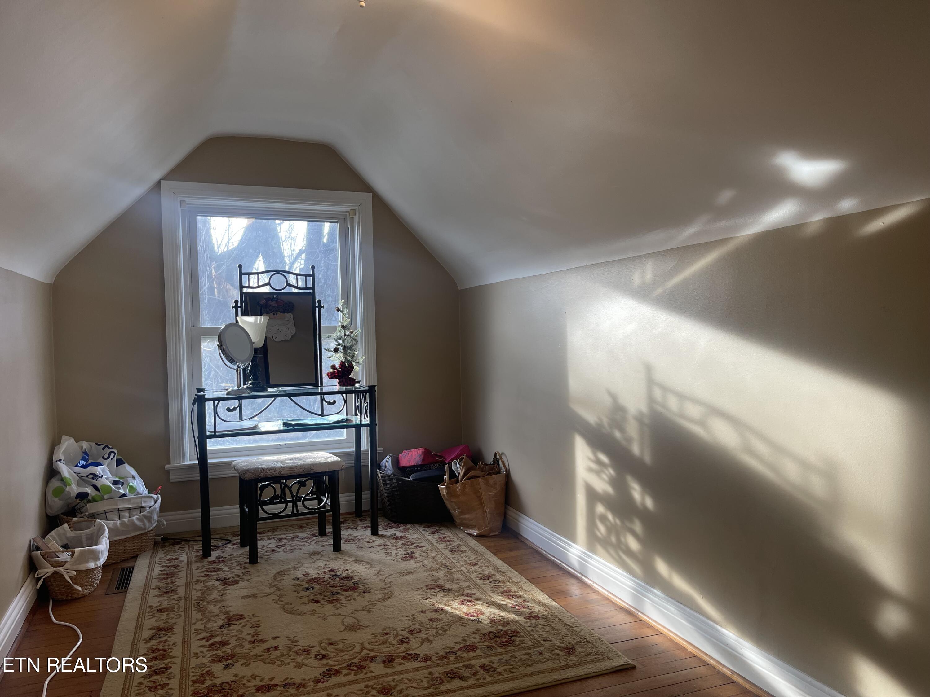 105 Franklin Avenue Harrogate, TN 37752 - Photo 27 of 41 IMG_4386