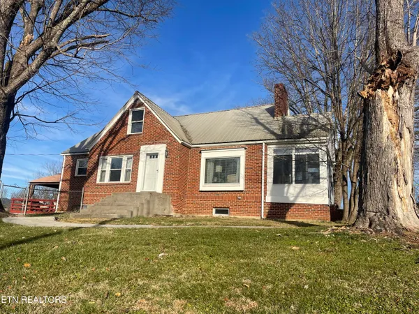 $259,900 | 105 Franklin Avenue, Harrogate, TN 37752