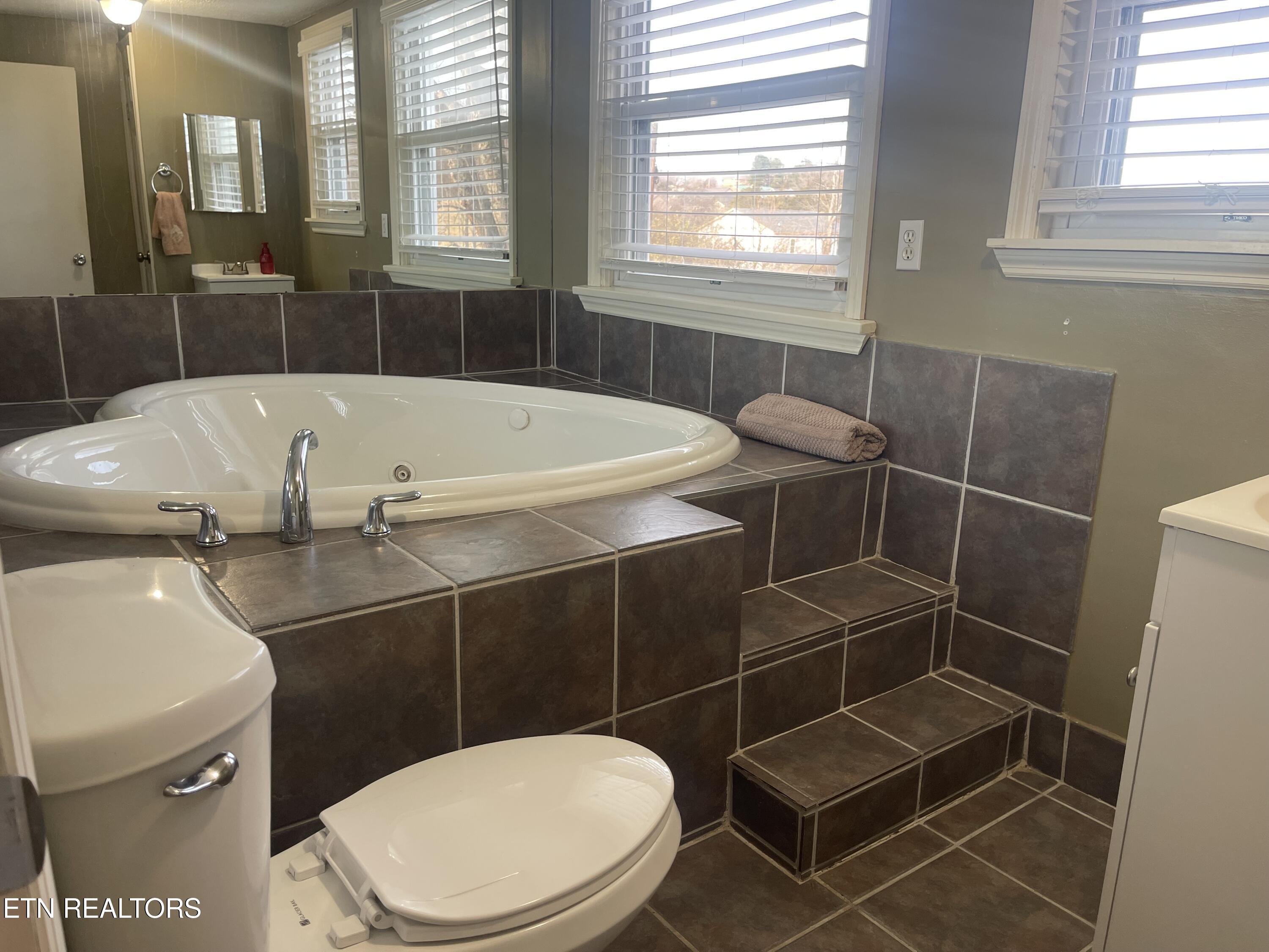 105 Franklin Avenue Harrogate, TN 37752 - Photo 31 of 41 IMG_4390