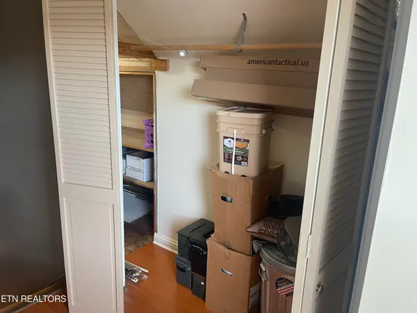 $259,900 | 105 Franklin Avenue, Harrogate, TN 37752