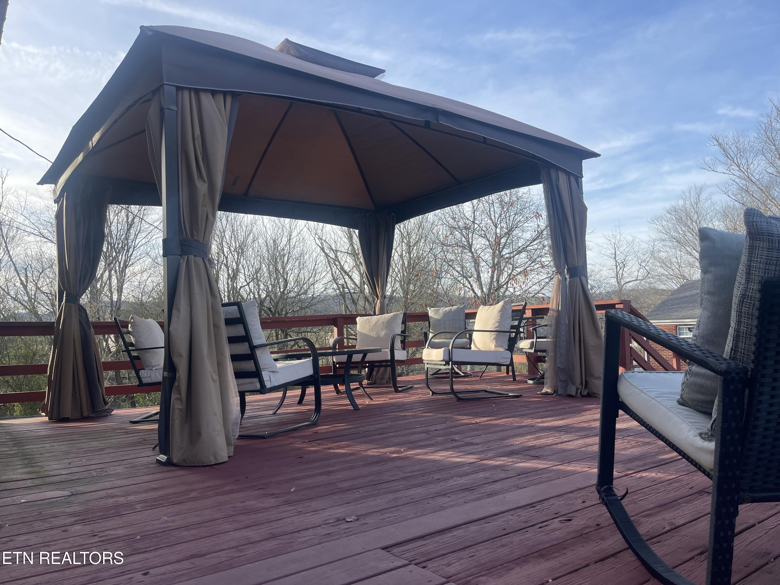 105 Franklin Avenue Harrogate, TN 37752 - Photo 7 of 41 IMG_4362