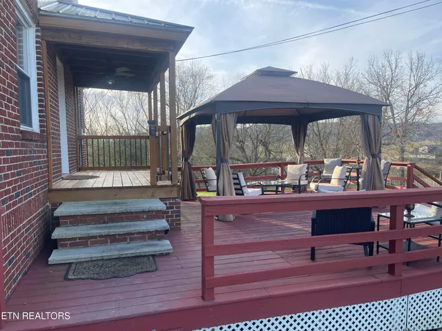 $269,900 | 105 Franklin Avenue, Harrogate, TN 37752