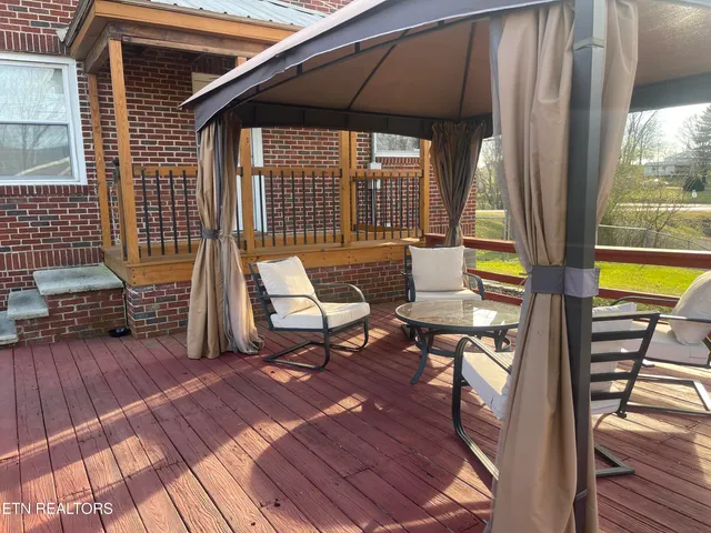 $269,900 | 105 Franklin Avenue, Harrogate, TN 37752