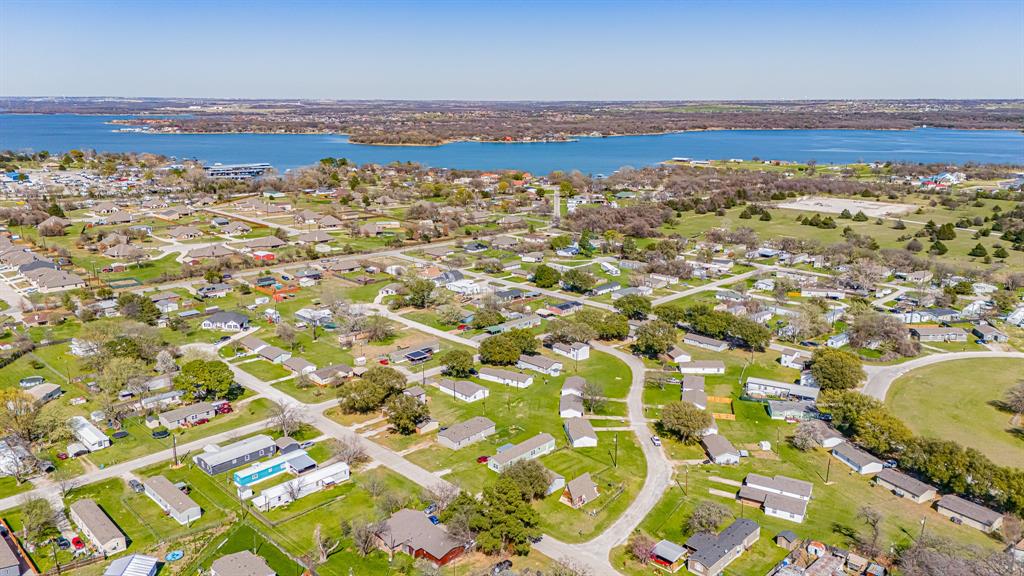 1848 Coral Road Pelican Bay, TX 76020 - Photo 29 of 33