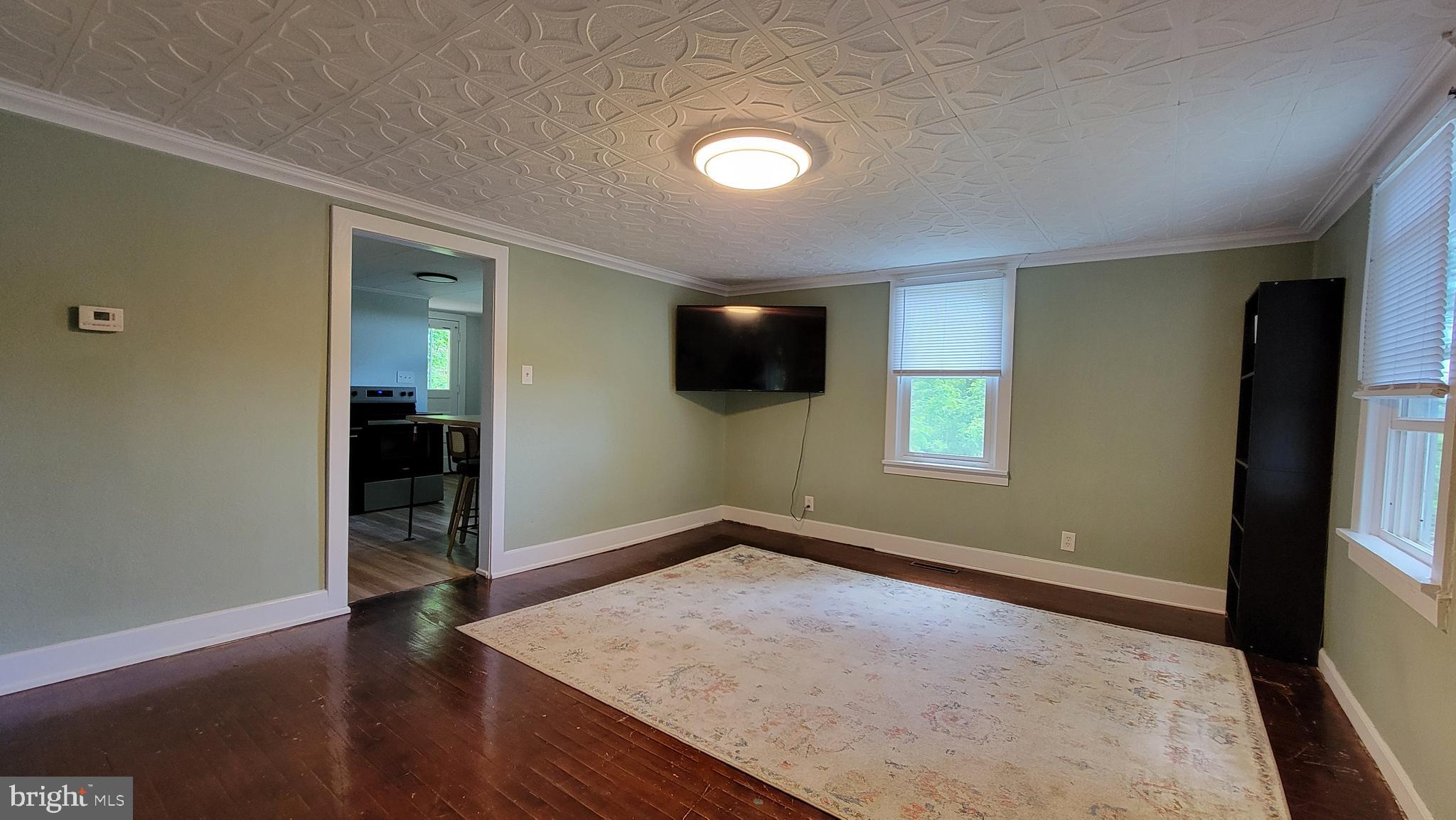 8958 Tomstown Road Waynesboro, PA 17268 - Photo 7 of 19 Living Room