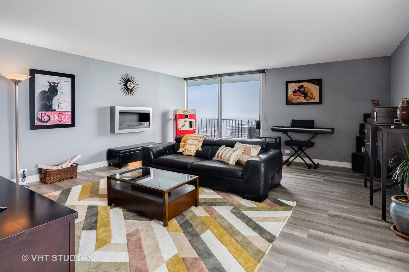 6033 North Sheridan Road, Unit 35B Chicago, IL 60660 - Photo 3 of 26