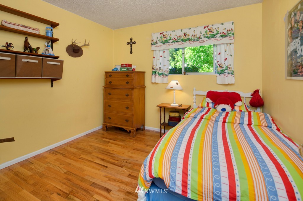 306 233rd Street Southwest Bothell, WA 98021 - Photo 10 of 14